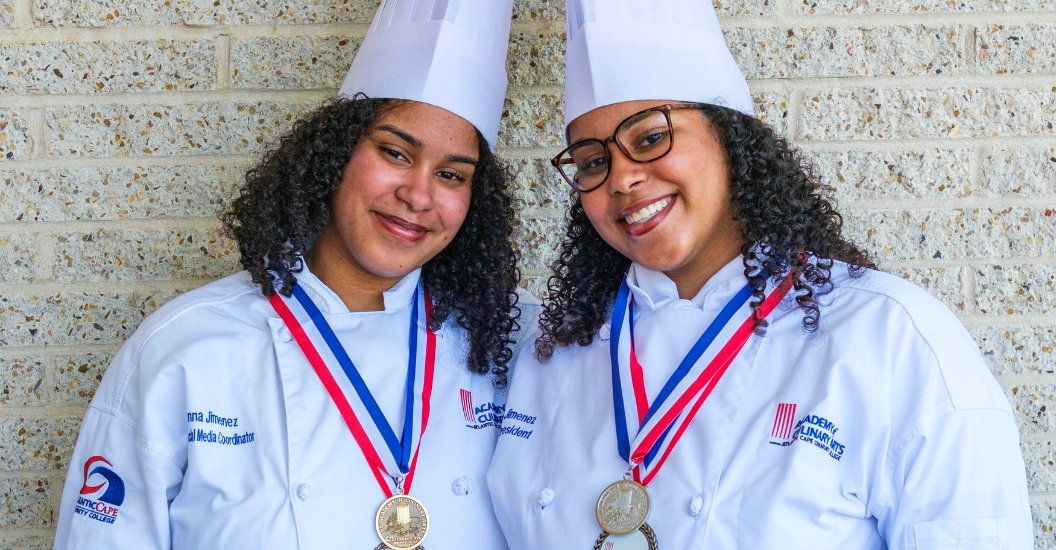 Twin sisters possess ingredients for culinary success